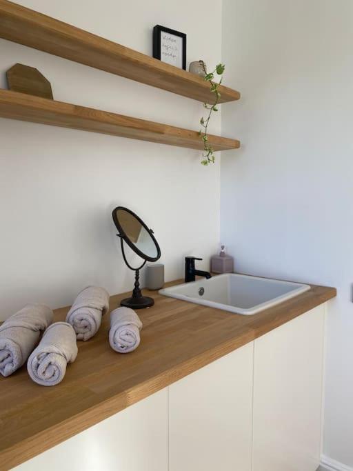 The Conservatory Cosy & Romantic Little House - Central Between Gent Antwerpen Brussel & Brugge ลอเคอเร็น ภายนอก รูปภาพ